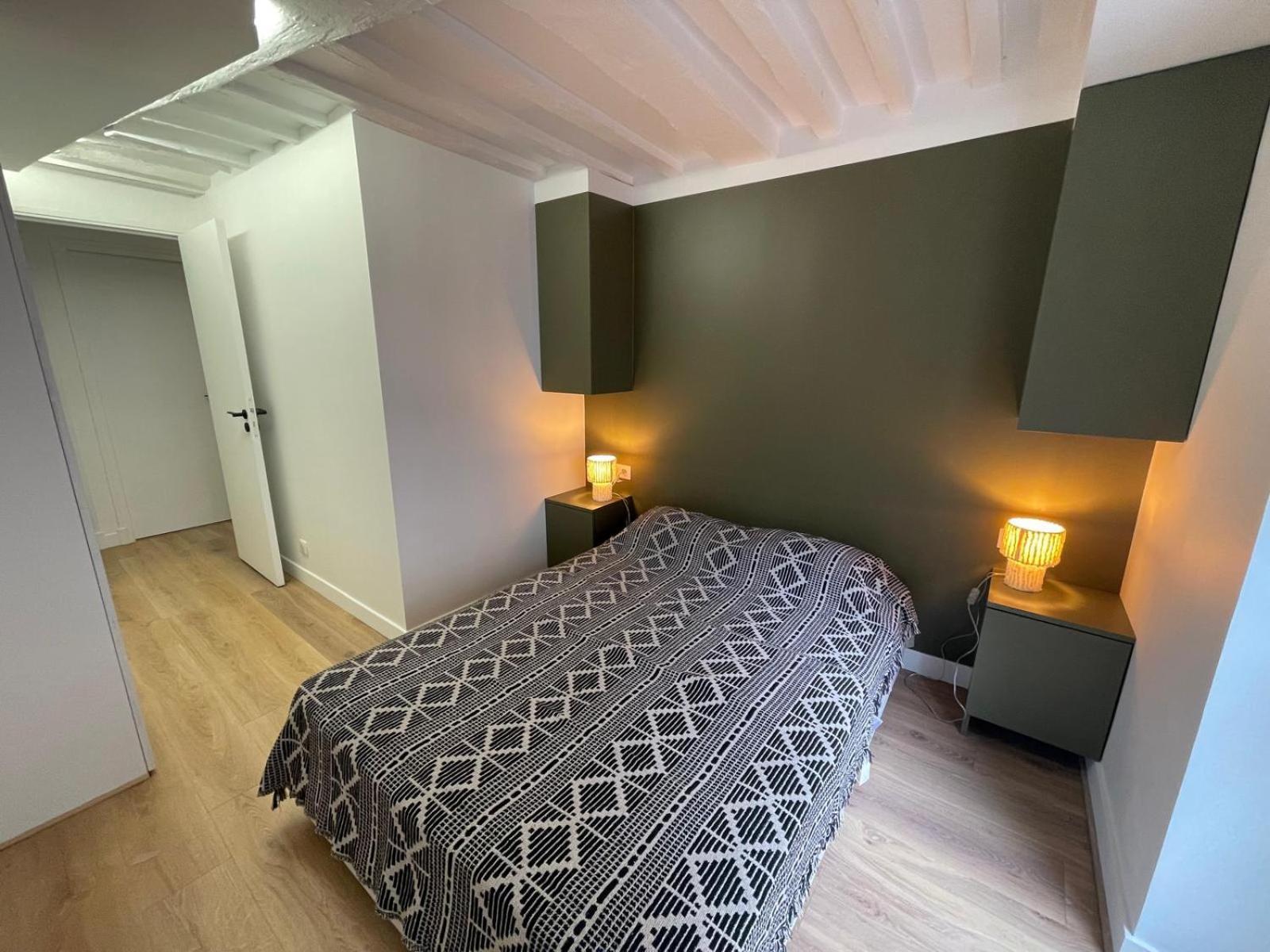 4 Pieces Charme Paris Centre Apartamento Exterior foto